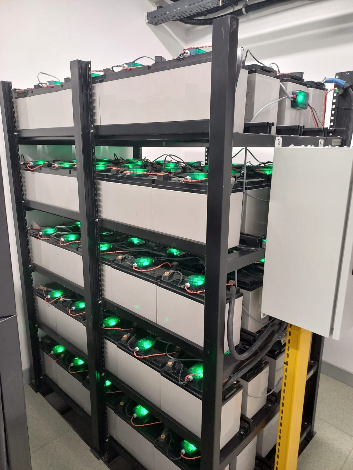 Alpais Battery Monitoring System project configuration