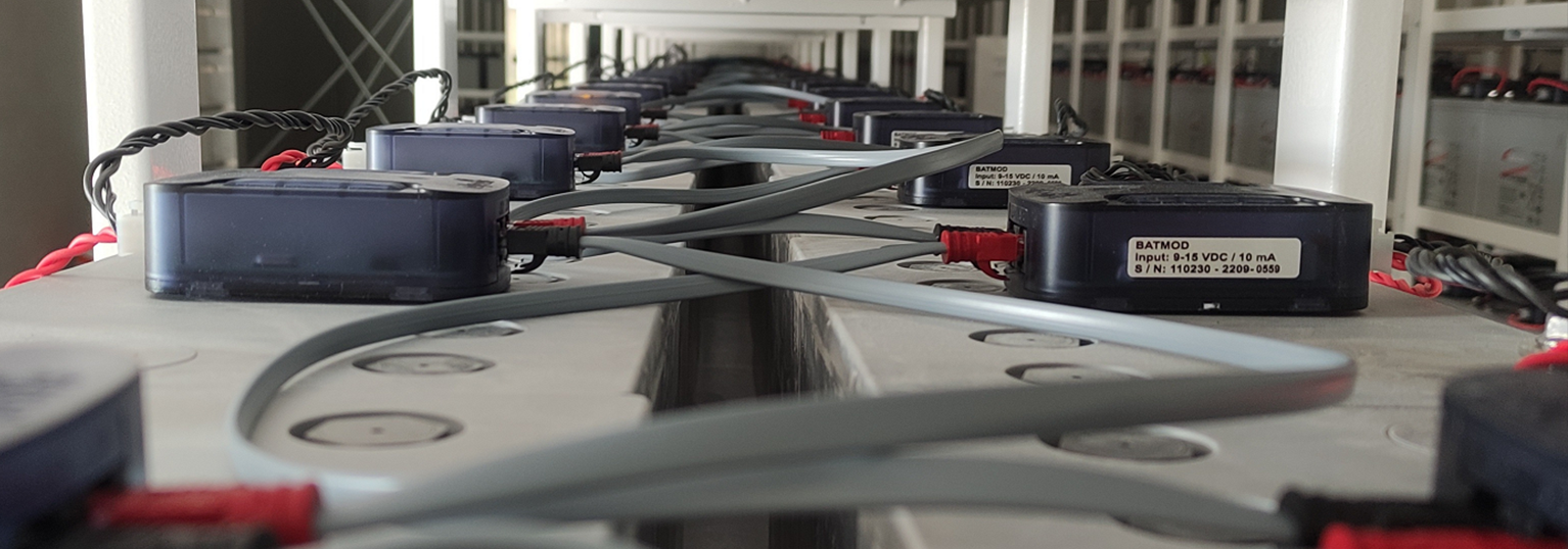 Alpais Akü İzleme Sistemi kritik güç uygulamaları için izleme çözümü